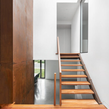 Spaces Featuring Purometallo Metallic Finish